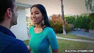 Jenna Foxx Deepthroats Rich White Cock!