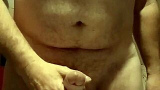 Huge Cock Orgasms With Massive Cumshots!