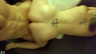 Thick juicy milf ass on display!