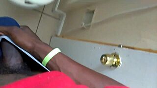 I give a sexy sloppy blowjob to puerto rican bbc