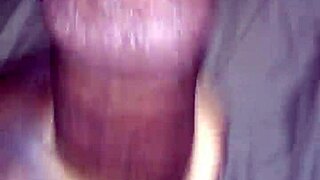 lamar dances to ladies