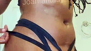 Joanfantasy Prepares With Oil And Buttplug For Adventure