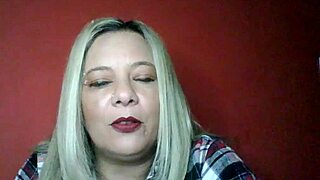 Tragicomic Sex Scene Sparks Unexpected Erotic Vibes