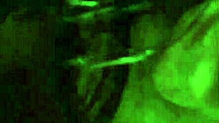 Lebanese star turns into a total slut!