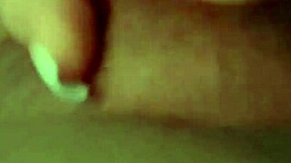 gostosa masturbating part 2