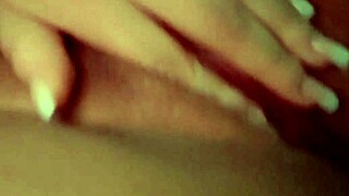 gostosa masturbating part 2