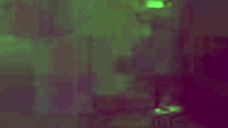 Watch this BBW solo in bath playing with big ass.