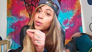 I Desire This Latina MILF Babe