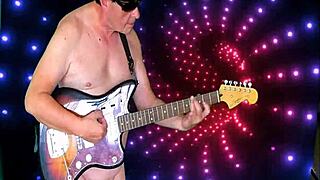 Wow! Merry Sexmas Preview with Agarabas and Olpr Dancing and Teasing!