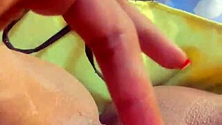 Hot slut cummed with finger 😍