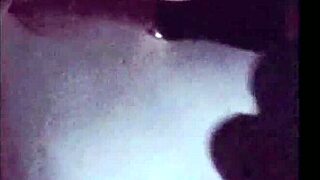 زوجة عاهرة تيرا تنيك زب كبير أبيض