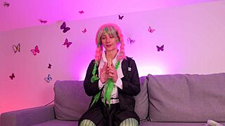 Blonde Cosplays Mitsuri Kanroji In Oiled Pussy Sucking