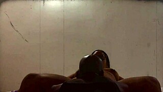 Latina Booty Queen Receives Cunilingus Dinner