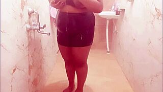 Sexy Young Lady From Sikkim Displays Her Beauty