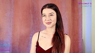 jolie butt shines in this hot clip