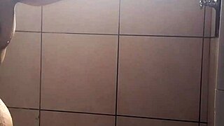 Amandinha safada shows off her natural tits, so hot! 😍