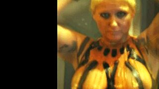 ELLEN GOOS CRAZY WITH HORNY MILF ACTION