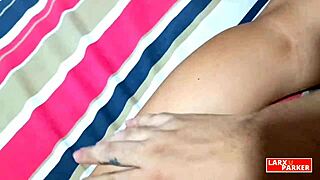 Perla Rica shows off her big ass in room casting.