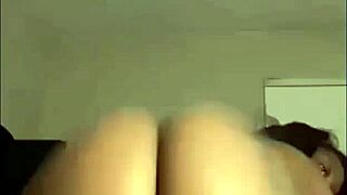 I’m obsessed with this sexy amateur BBW and her hot curves.