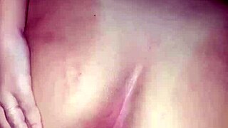 She does it very tasty with big ass