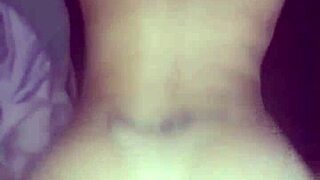 Pasangan Amatir Pamer Aksi Liar di Rumah Setelah Pesta.