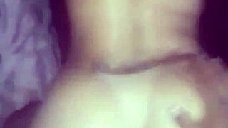 Pasangan Amatir Pamer Aksi Liar di Rumah Setelah Pesta.