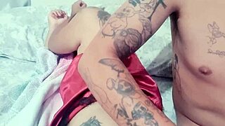 Mexican Man Arrives Horny From Work To Fuck.