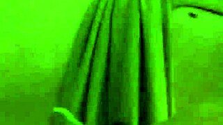 Flaca Caliente Reaches Orgasm With Oral