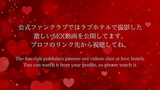 Mature asian milf gives blowjob