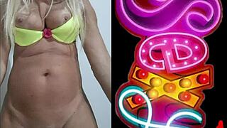 i am sexy mommy on webcam 😘