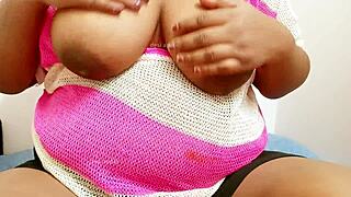 amateur babe with big tits poses sexily