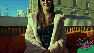 Lylou Glams Sucks Big Tits Milf