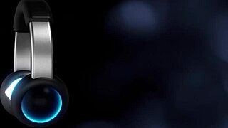 Sexy babe dances at club, gets blowjob from 4 men in erotic outdoor sex