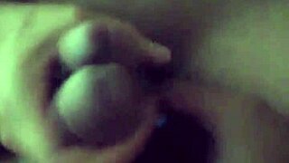 This gay Blued video features lots of cum action 💦