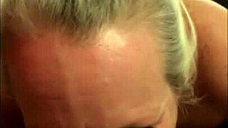 Milf BJ Compilation Ends With Facial