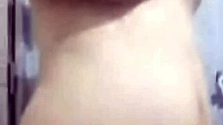 Venezolana Latina Madura Performs Sexy Webcam Show