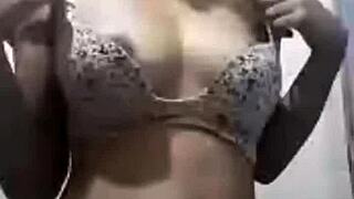 Venezolana Latina Madura Performs Sexy Webcam Show