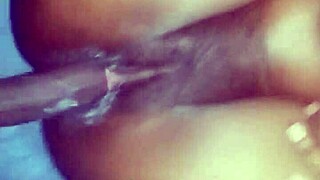 como grita cuando se la entierro toda y le saco cremita a esta colombiana peluda