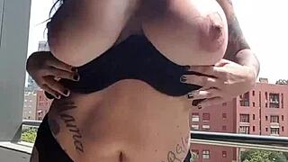 Neighbors Watch Mature MILF Masturbate Voyeuristically