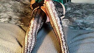 Italian Vixxxen Masturbates With Flogging