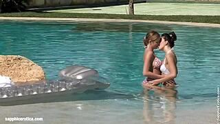 BILLY AND JAQUELIN EATING EACHOTHER OUT AS LESBIANS!!