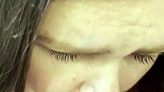 Sexy BBW Poppy Cohen Sucking Cock POV!