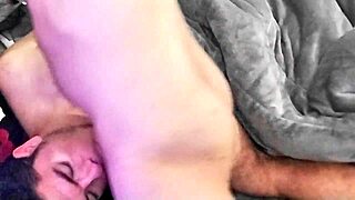 un masaje erótico para el pasivo, ¿te animas?