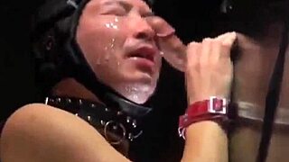 I participated in gay bukkake gloryhole with asian sucking