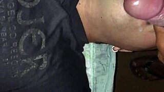 Sucking bareback cock