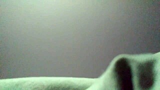 me riding white dick hard!