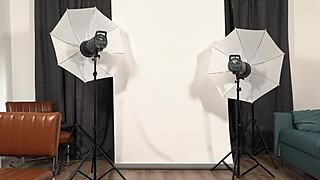 french milf dances before anal fucking