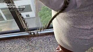 Подготовка за дива тройка с бразилска самотница в Бразилия