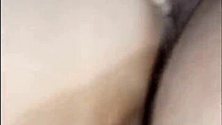 The maid gets intimate in the bed