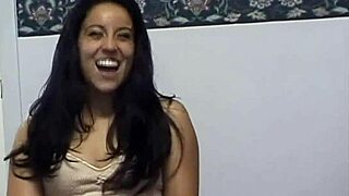 Colombian lesbians bent over for doggystyle threesome 😍